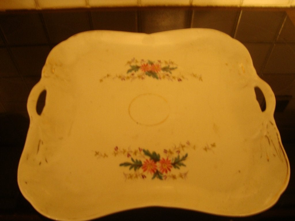 Ancien plat en porcelaine de Bruxelles., Enlèvement