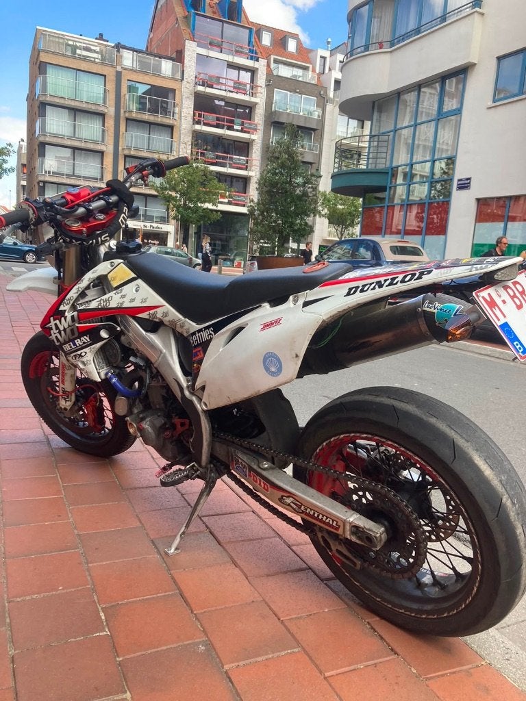 Honda supermotard, Motoren, 450 cc, 2 cilinders, Sportuitlaat, Occasion