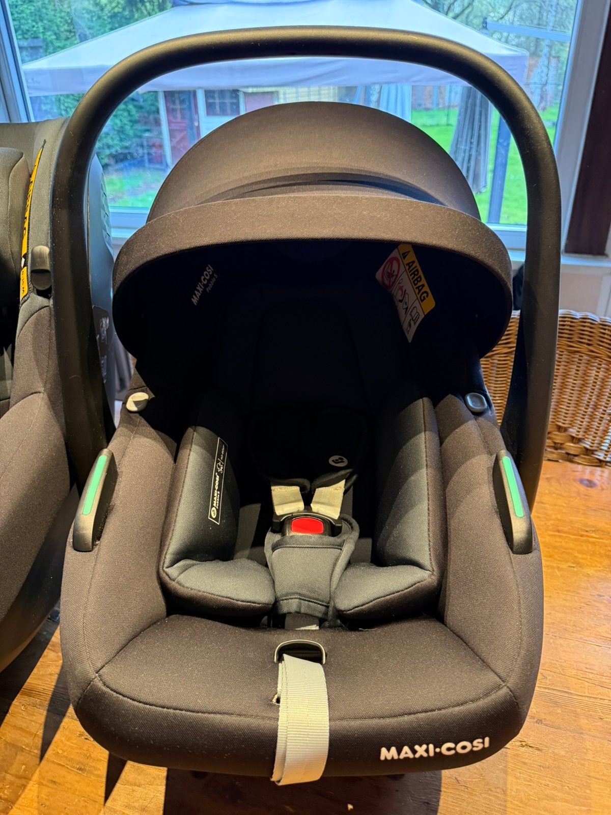 Maxi cosi + isofix, Enlèvement, Comme neuf, Maxi-Cosi, Isofix