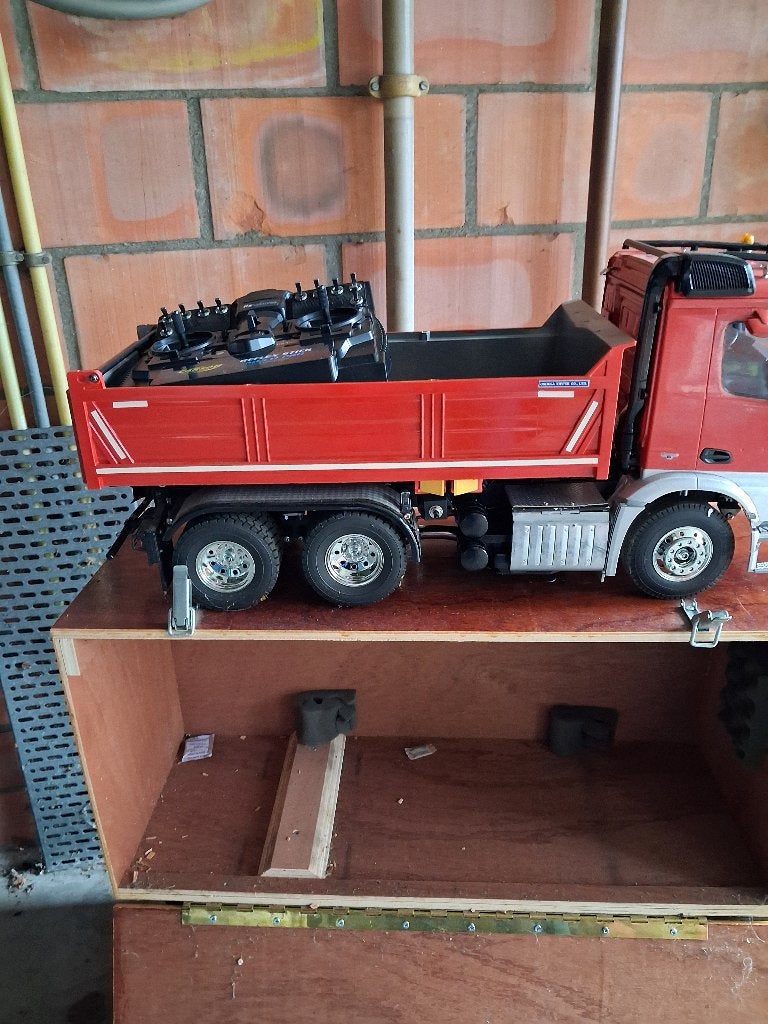 Te koop, Ophalen, Gebruikt, Groter dan 1:32, Truck
