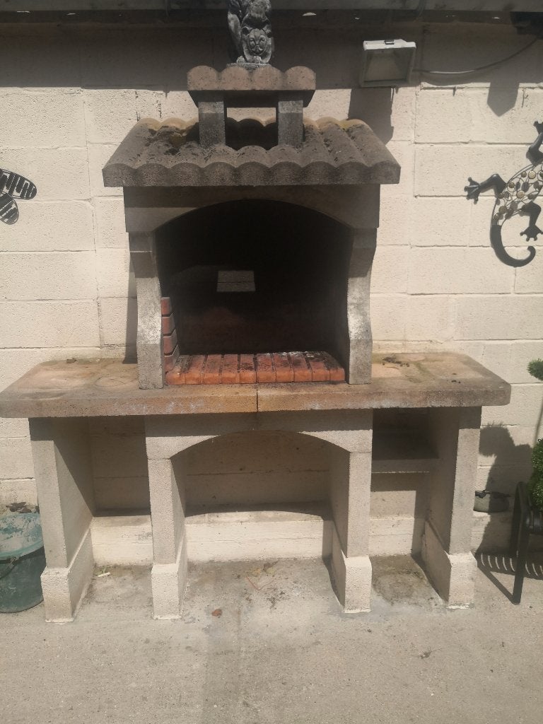 Barbecue fixe en pierre, Jardin & Terrasse, Enlèvement, Utilisé