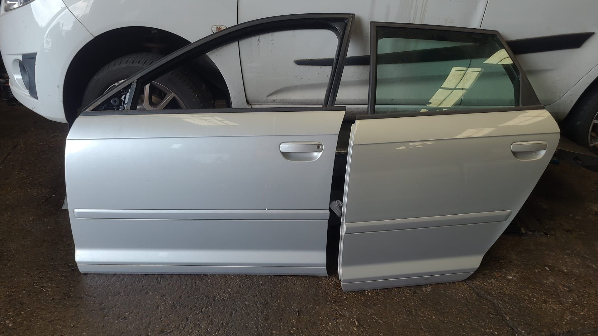 audi a3 portieren LV+LA   BJ 2011, Gebruikt, -, Deur, -