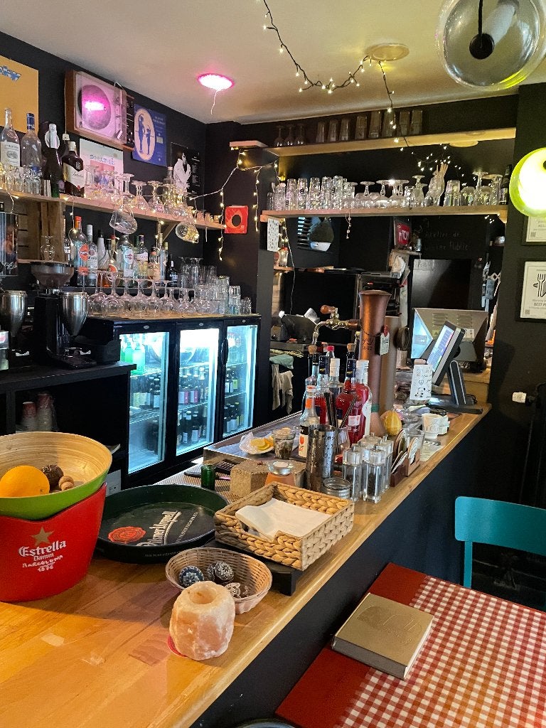 Matériel de pizzeria à vendre, Enlèvement