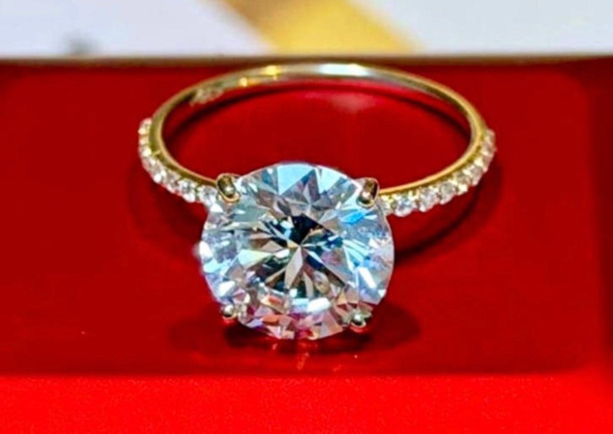 Gouden (trouw) ring met VS1 diamant van maar liefst 4.18ct!, Handtassen en Accessoires, Ringen, Geel, Nieuw, Ophalen of Verzenden