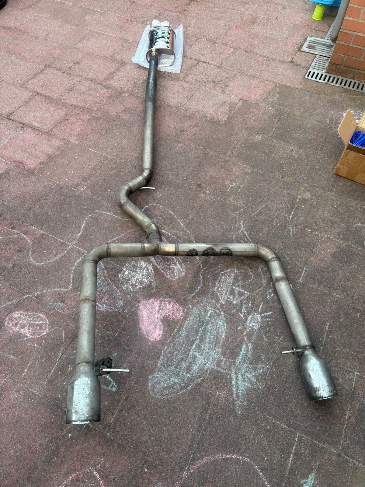 Uitlaat e92/3, Ophalen