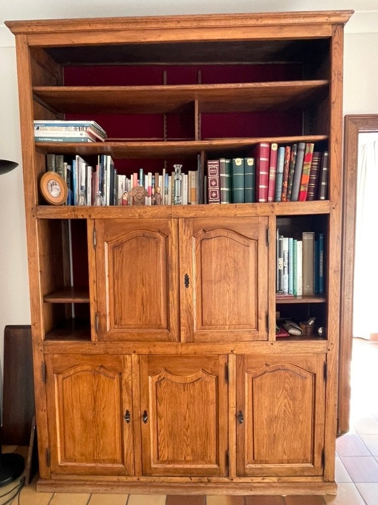 Bibliothèque ancienne en chêne, Enlèvement