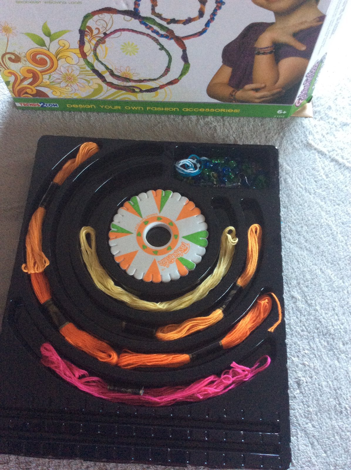Kettingetjes en bracelets maken, Kinderen en Baby's, Ophalen, Zo goed als nieuw, Knutselen