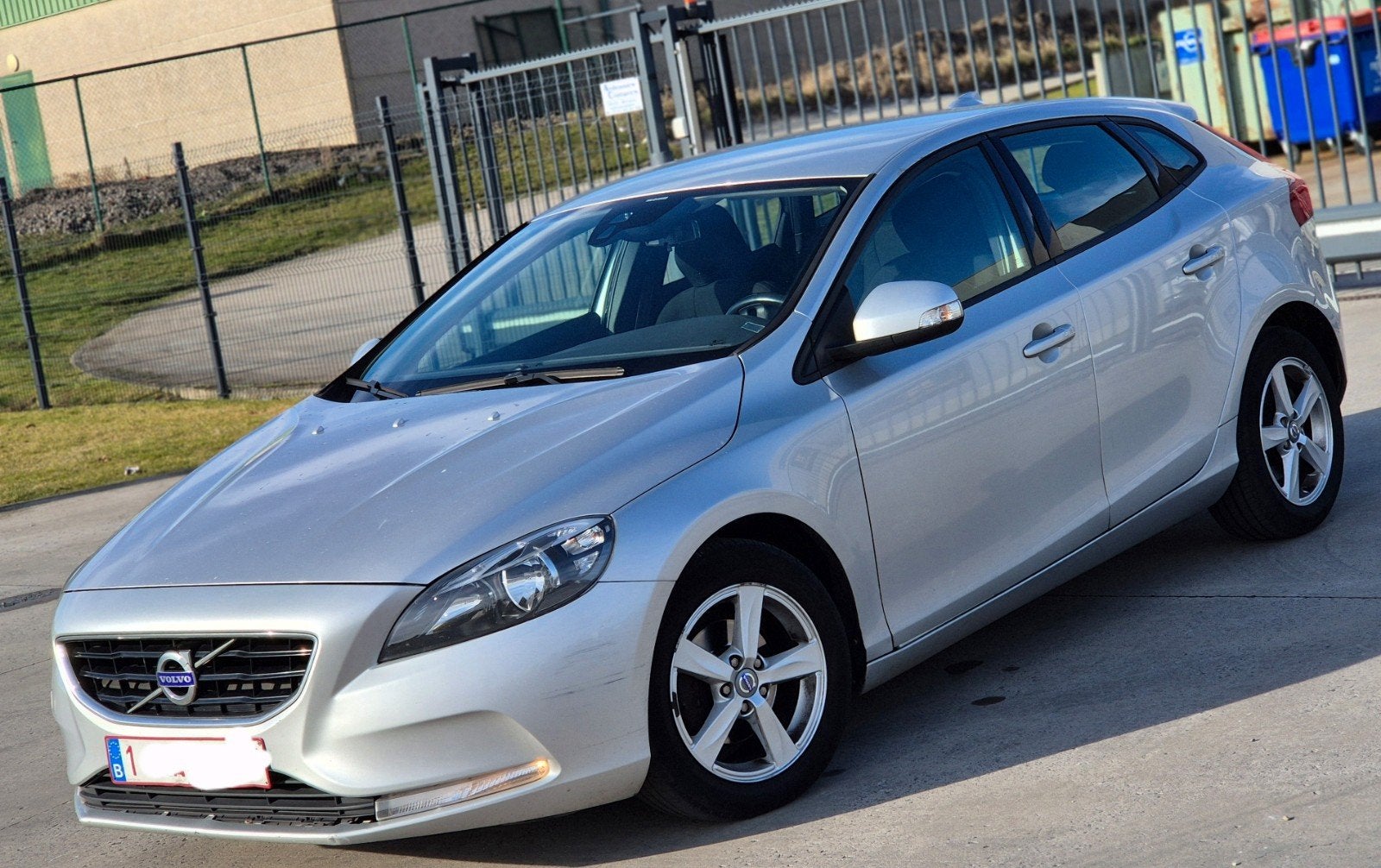 Volvo V40 D2 an2012.175mkm gps clima ctok 4400€, Autos, Volvo, Euro 5, Boîte manuelle, 5 portes, Particulier