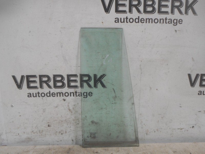 FENETRE OU VITRE DE PORTE ARRIÈRE GAUCHE ARRIÈRE Volvo, Info@volvocars.com, Volvo Car Germany GmbH, Siegburger Straße 229
50679  Köln, DE