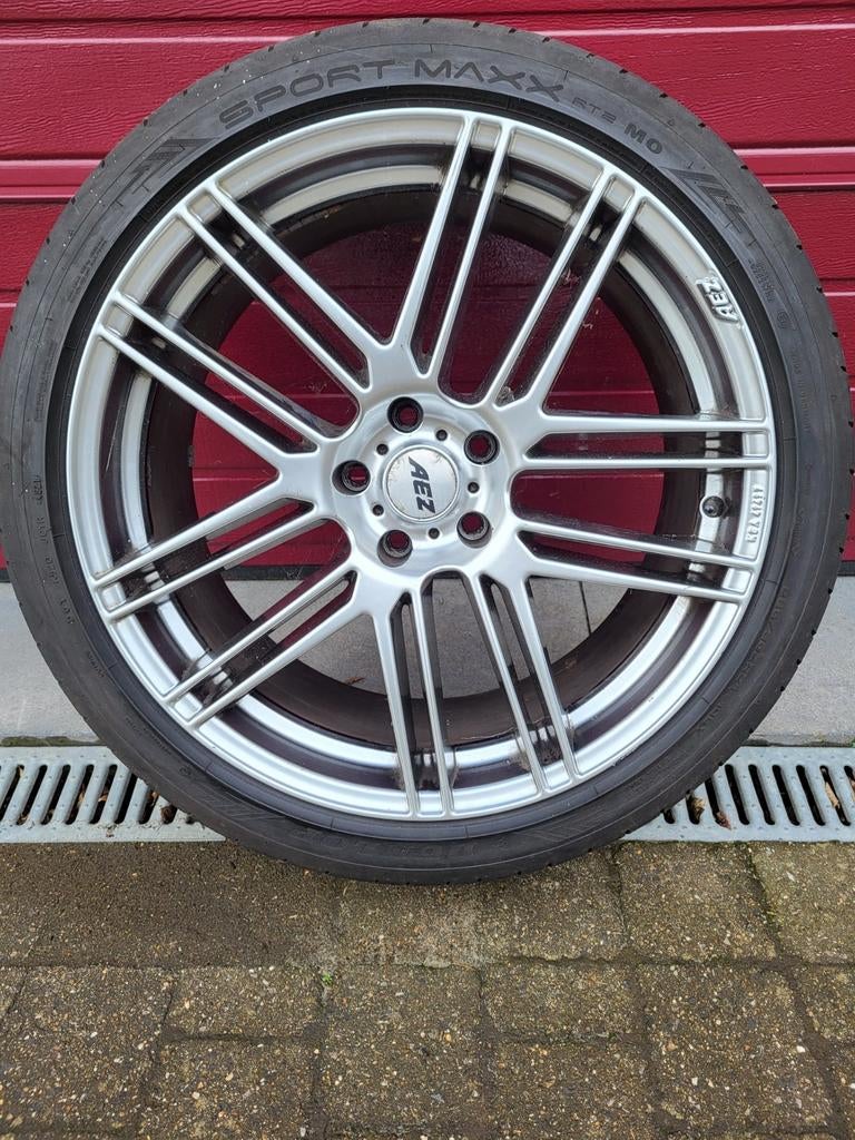 JANTES 21 POUCE ET PNEUS DUNLOP POUR BMW X5 OU X6, Enlèvement, Pneu(s)