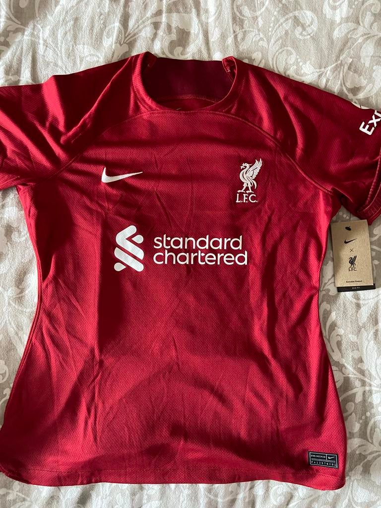 Maillot de football Liverpool, Sports & Fitness, Football, Taille M, Enlèvement ou Envoi, Neuf, Accessoires de club