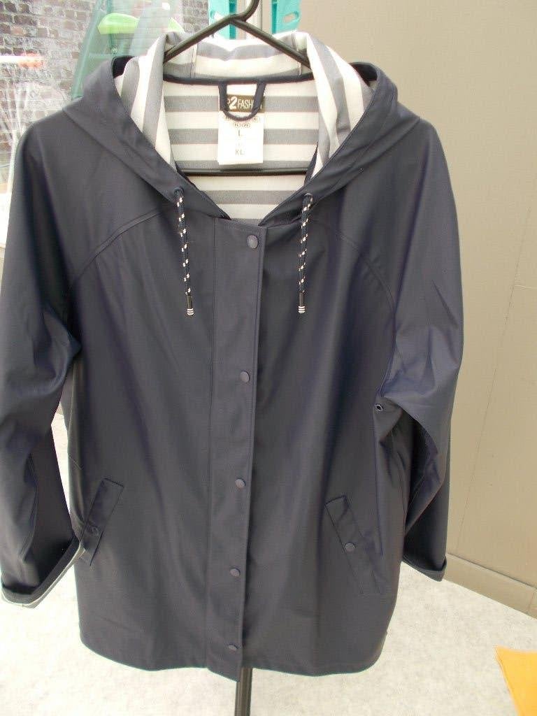 imperméable pour femme, Caravanes & Camping, Enlèvement ou Envoi, Comme neuf, Imperméable, Dames