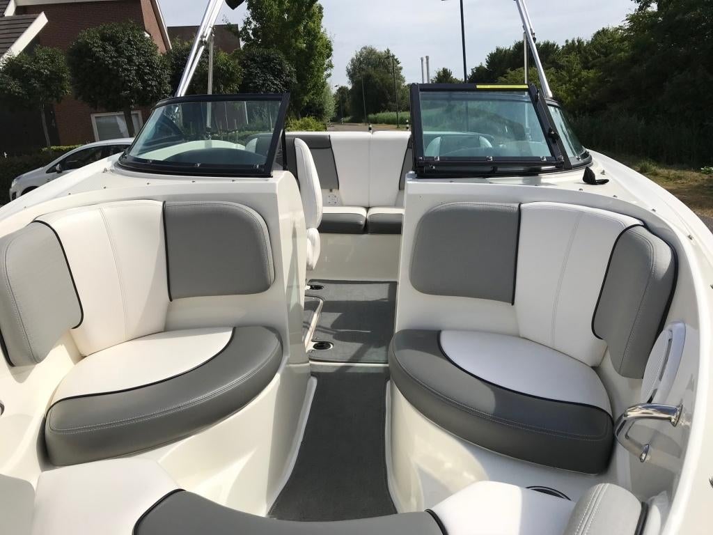 Motorboot Sea Ray 185 Sport, Watersport en Boten, Ophalen, Zo goed als nieuw