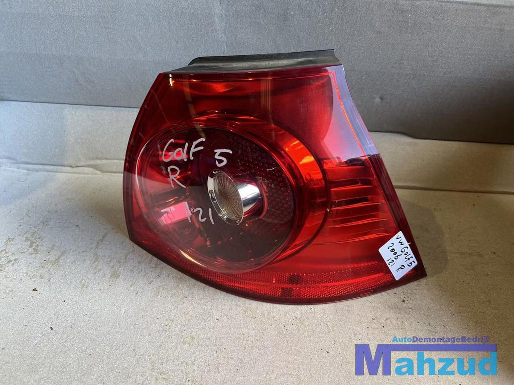 VW GOLF 5 Rechts buiten achterlicht 2003-2009, Auto-onderdelen, Verlichting, Volkswagen, Gebruikt