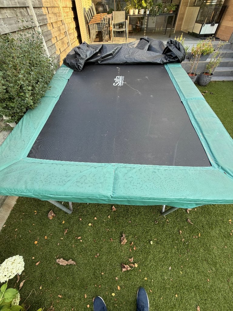 Rechthoekige Salta Trampoline, Ophalen, Gebruikt