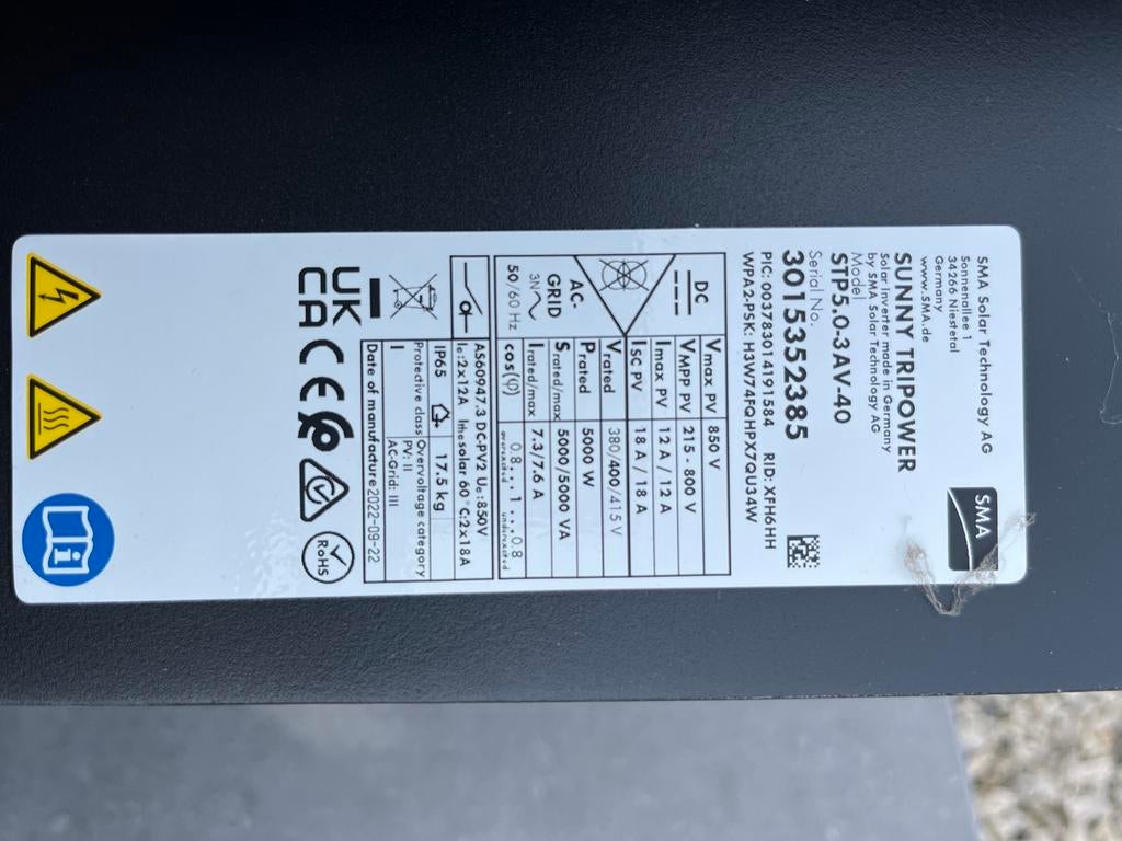 Omvormer zonnepanelen, Ophalen, Zo goed als nieuw