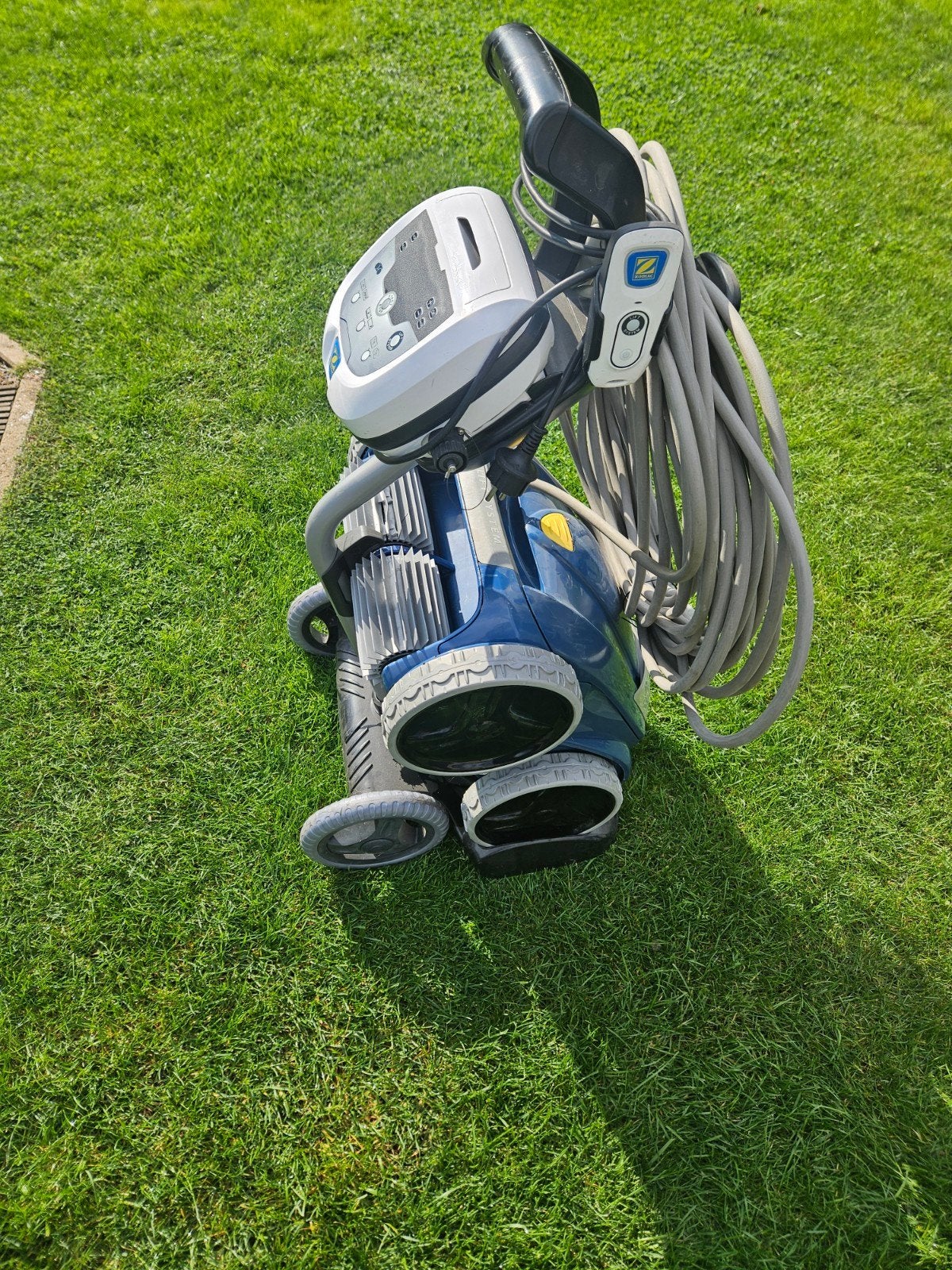 zwembad robot Zodiac Vortex 4  4WD, Ophalen
