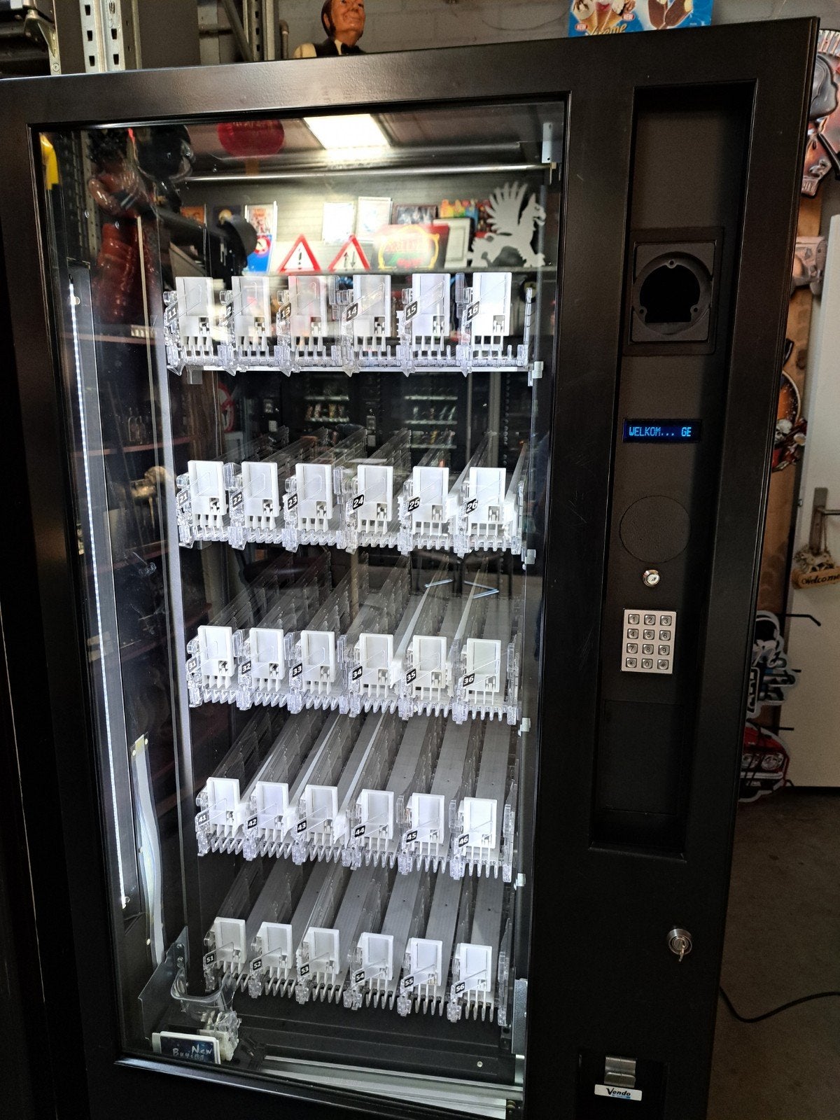 frisdrank automaat Vendo gekoeld, Verzamelen, Automaten | Overige, Ophalen