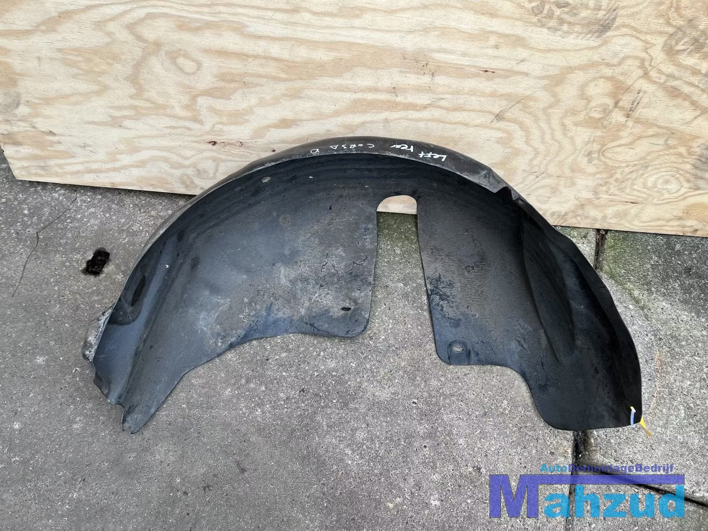 OPEL CORSA D Links achter modderkuip wielkast 2005-2014, Arrière, Opel Automobile GmbH, Opel, Bahnhofsplatz 1
65423  Russelsheim am Main, DE