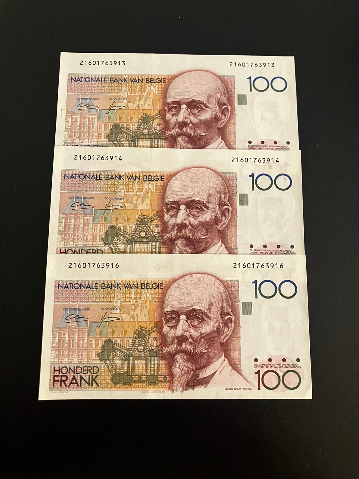 Set van 3 Belgische francs met oplopend serienummer, Postzegels en Munten, Bankbiljetten | België, Ophalen of Verzenden