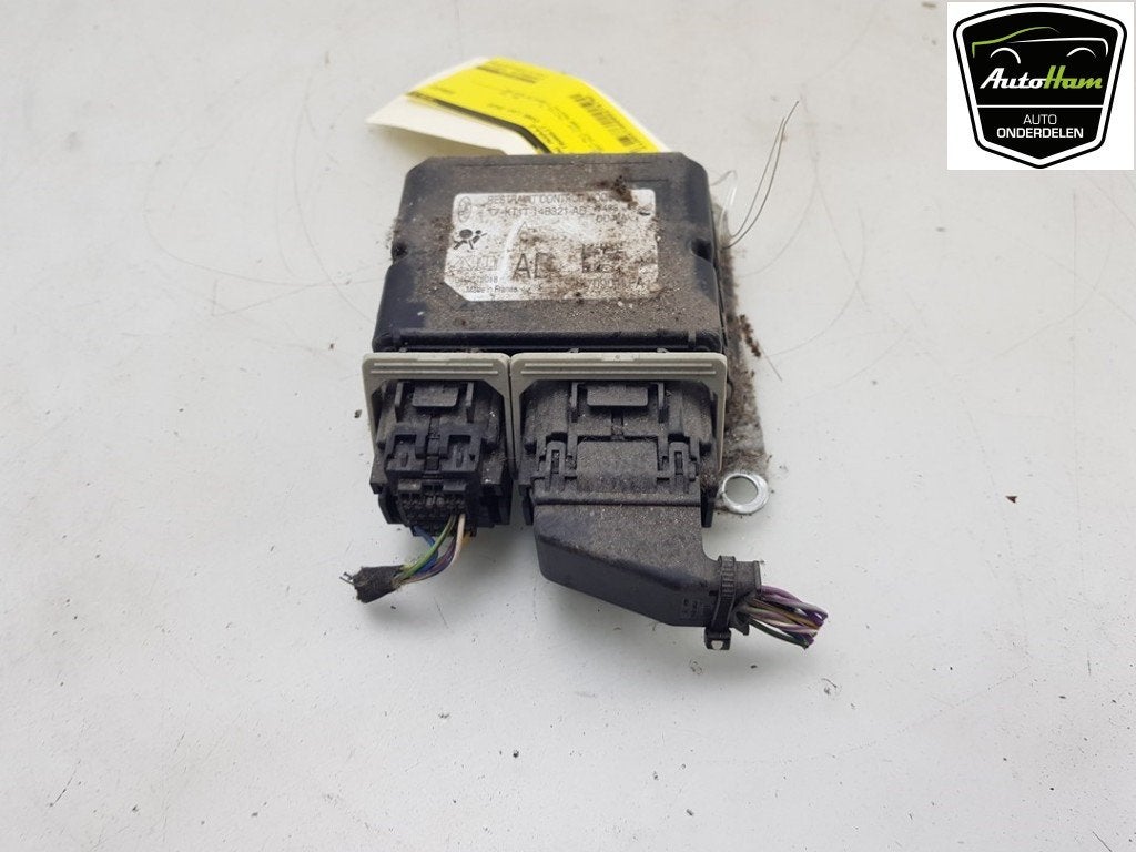 BOITIER AIRBAG Ford Transit Connect (PJ2) (01-2013/-), Henry-Ford-Straße  1
50735  Köln, DE, Ford-Werke GmbH, Kunden@ford.com