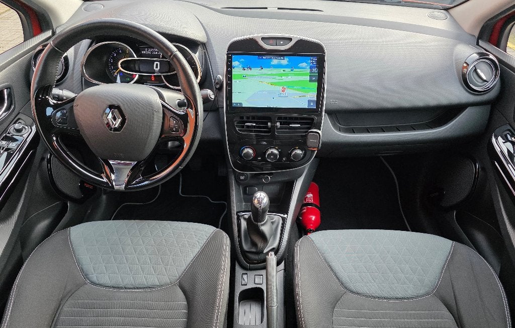 Renault Clio Grandtour 1.5dCi 90Dynamic - 02/2015, Rouge, Euro 5, Achat, https://public.car-pass.be/vhr/9179f168-04a6-4e19-93c0-ebcfd0682ee9