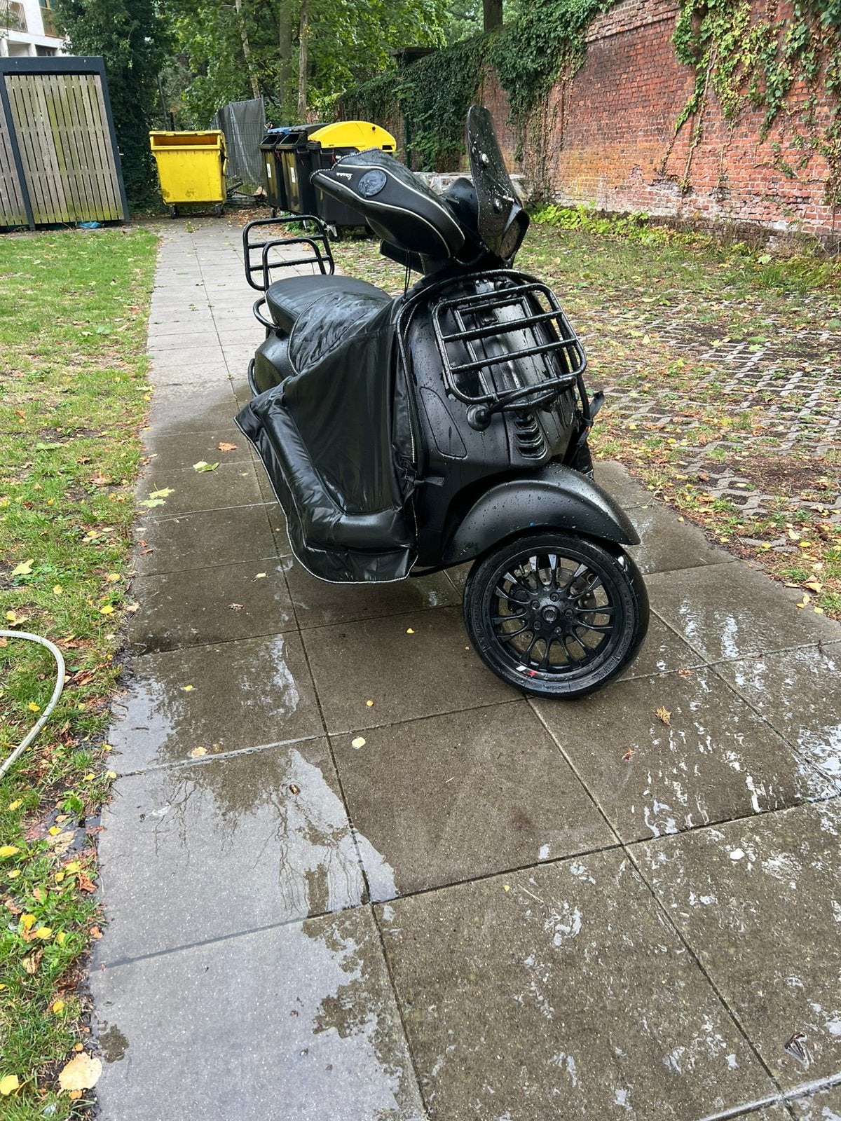 Vespa sprint A klasse  full option, Ophalen, Zo goed als nieuw, 50 cc, Klasse A (25 km/u)