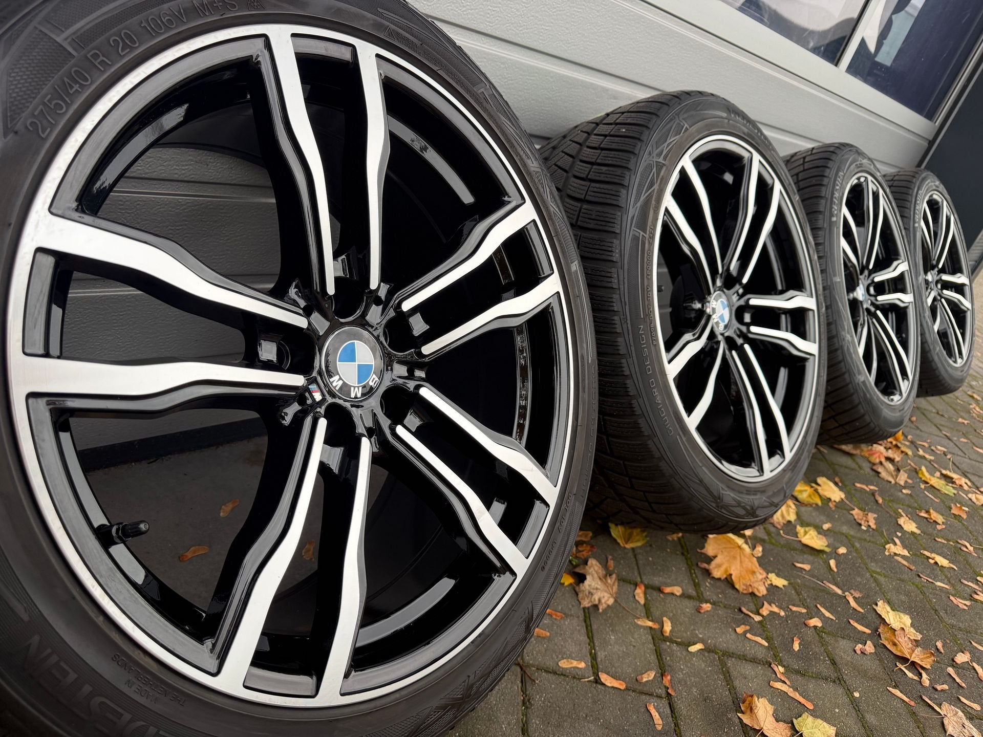 Jeu de jantes 20 pouces BMW X5 E70, F15, E71 et X6 F16 avec, Autos : Pièces & Accessoires, Neuf, Pneus et Jantes, Pneus hiver