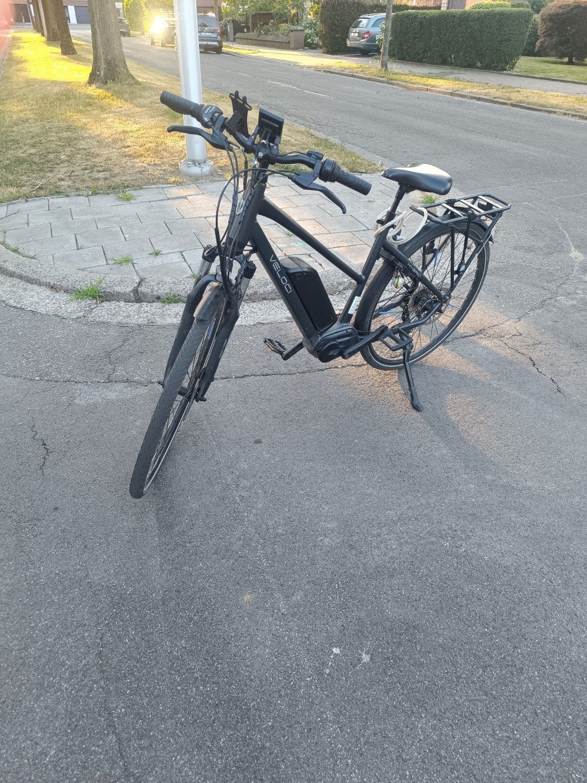 Veloci Hybrid 25 km/h, Vélos & Vélomoteurs, Autres marques, Moins de 10 vitesses, Comme neuf, Enlèvement