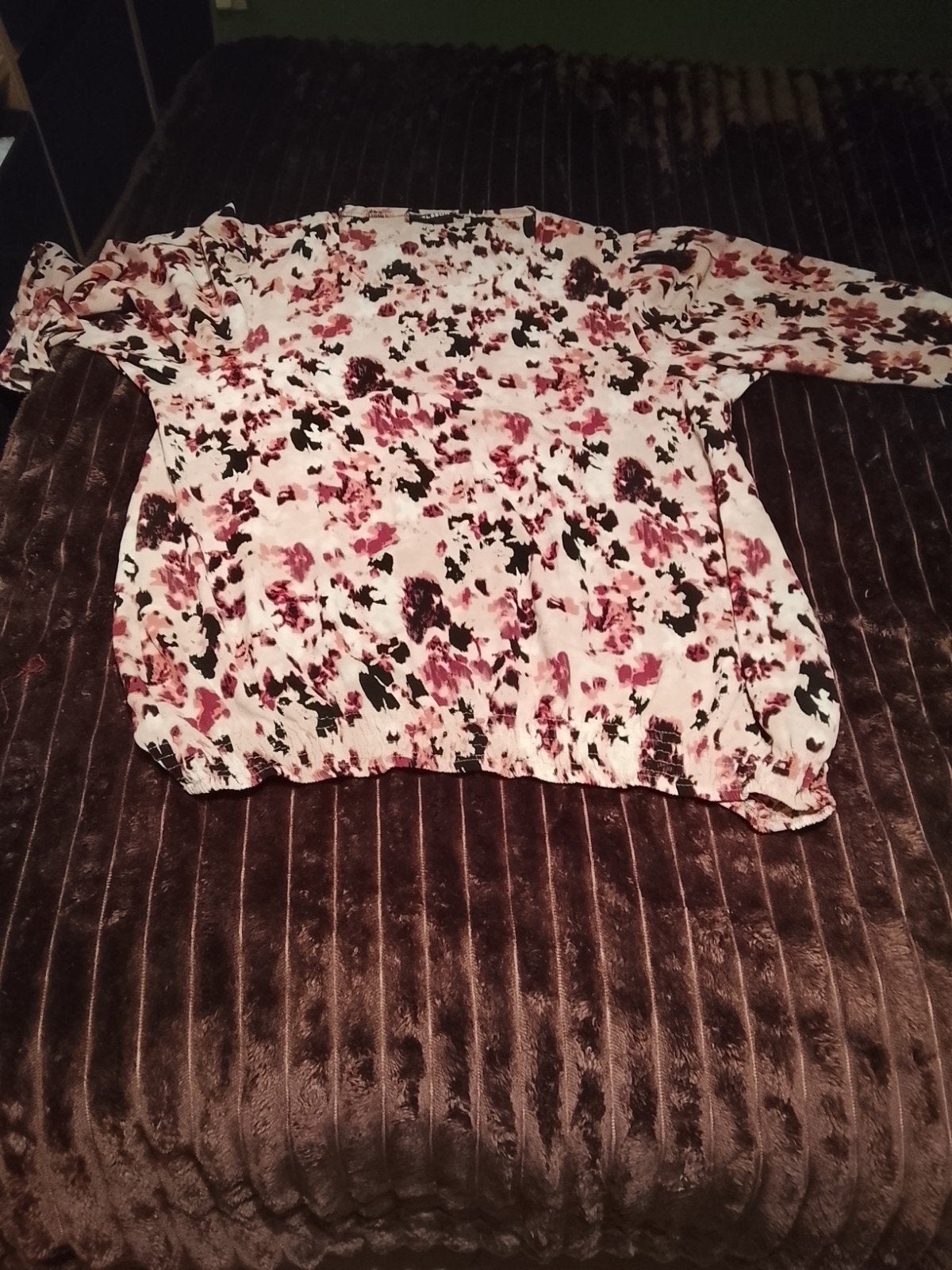 blouses kleedjes en enkele broeken, Taille 42/44 (L), Comme neuf, Manches longues, Enlèvement