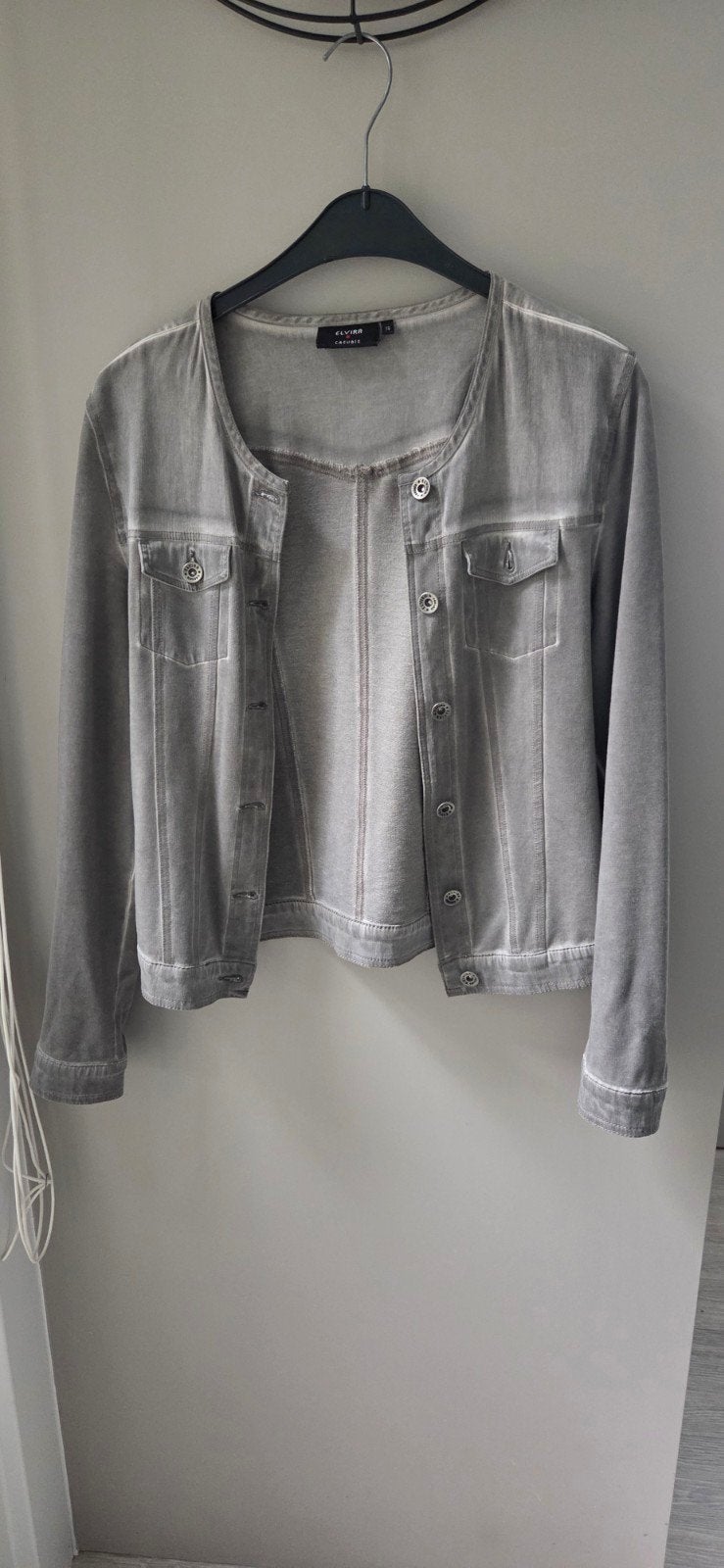 Zomervestje, lichtgrijs-taupekleurig, Elvira, Ophalen, Maat 38/40 (M), Grijs