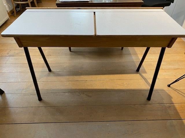 un vieux pupitre d'école, Antiek en Kunst, Ophalen