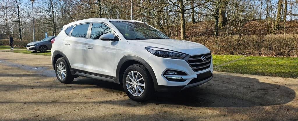 Hyundai Tucson 1.7 CRDI Bj.2017 Met 182.000 Km. Garantie!, Autos, Essai à domicile, Achat, Euro 6, Entreprise