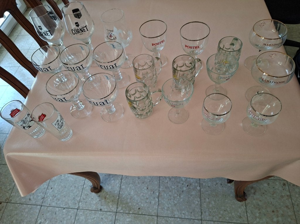 verres à bière, Enlèvement, Comme neuf, Verre à bière