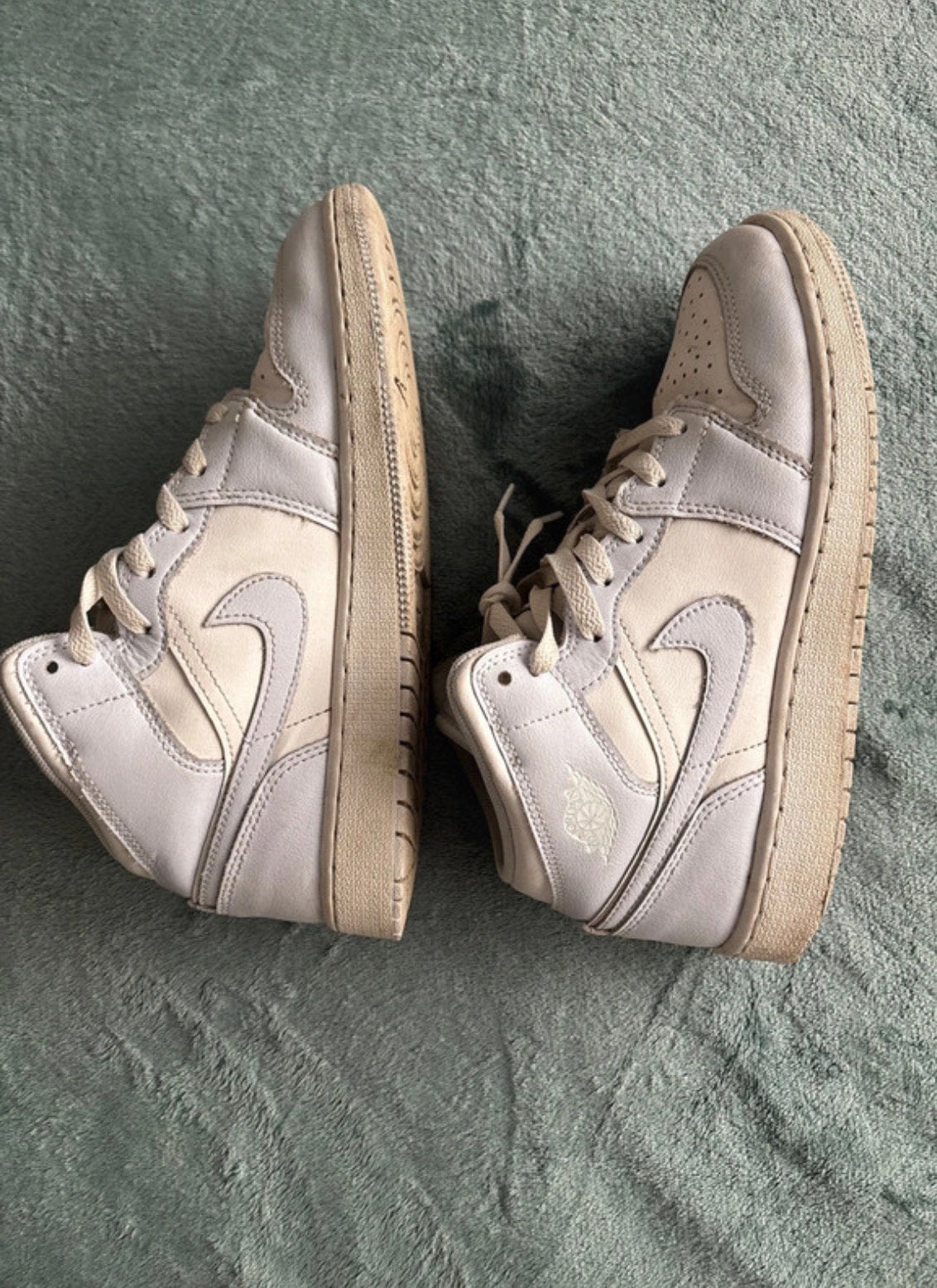 Nike jordan 1 mid cobalt bliss/white maat 39, Kleding | Heren, Schoenen, Wit, Ophalen of Verzenden, Sneakers, Gedragen