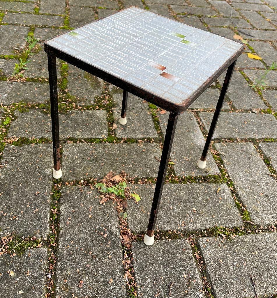 Ancienne table, Antiquités & Art, Enlèvement