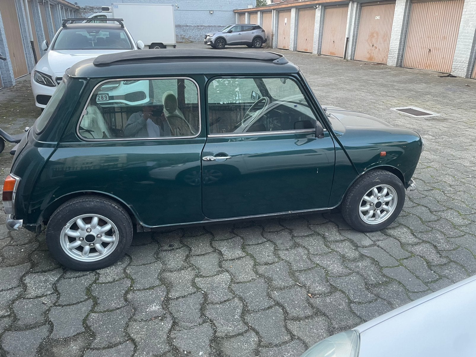 Voiture de collection, Auto's, Voorwielaandrijving, 4 zetels, Beige, 4 cilinders