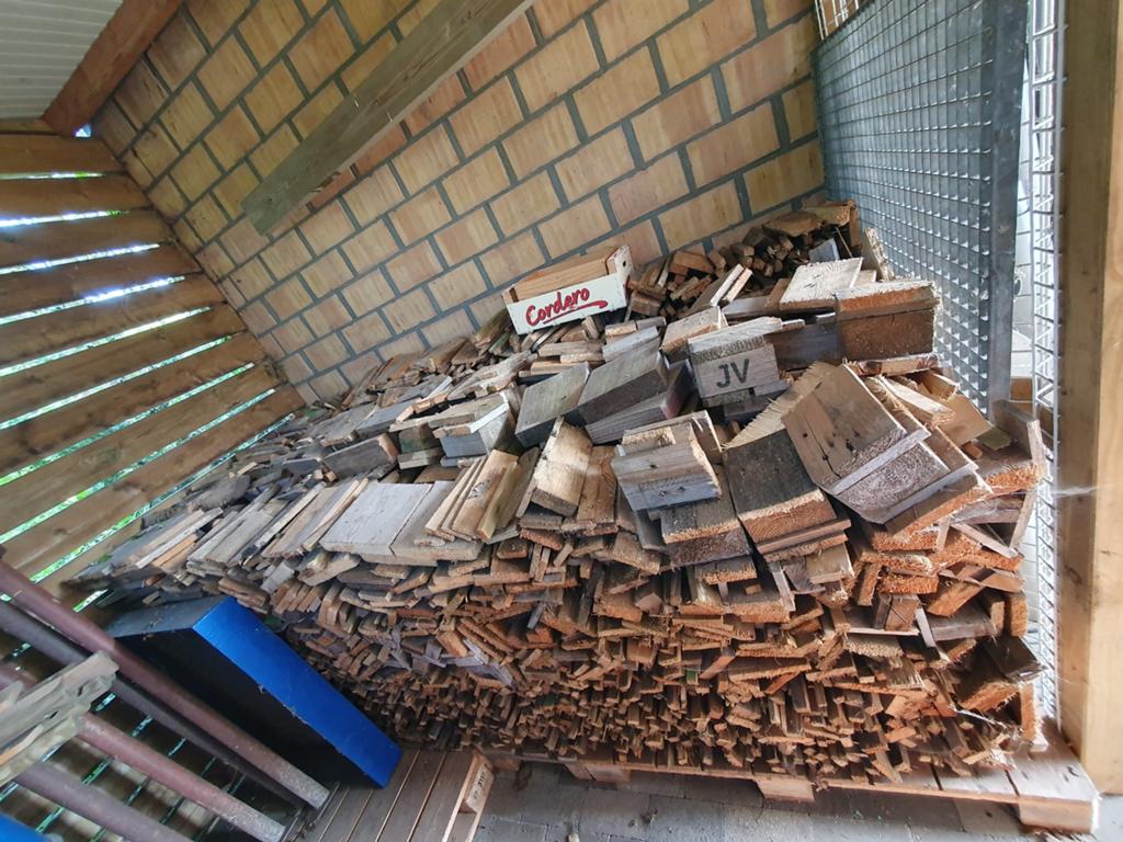 Brandhout afbraak en paletten, Tuin en Terras, Brandhout, Ophalen