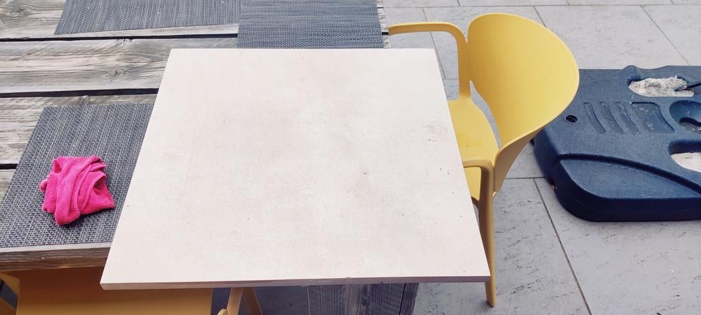 Keramische terrastegels 60 op 60 beige, Doe-het-zelf en Bouw, Tegels, Ophalen