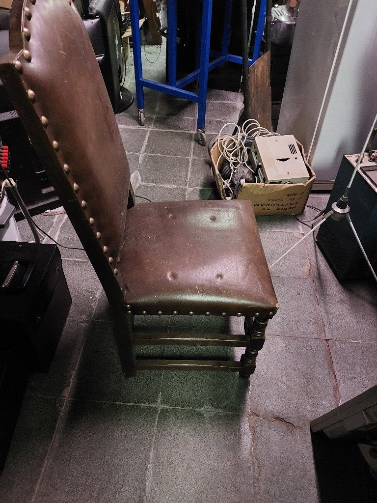 massief tafel met 6 lederen stoelen, Ophalen