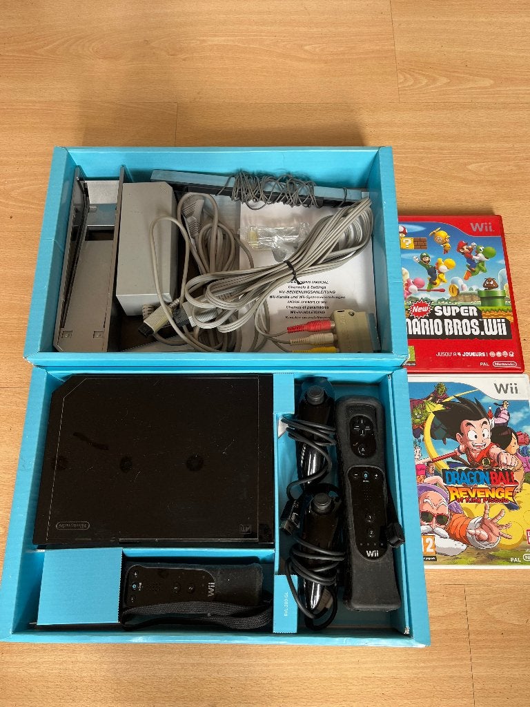 Nintendo wii complète avec jeux, Consoles de jeu & Jeux vidéo, Enlèvement, Comme neuf