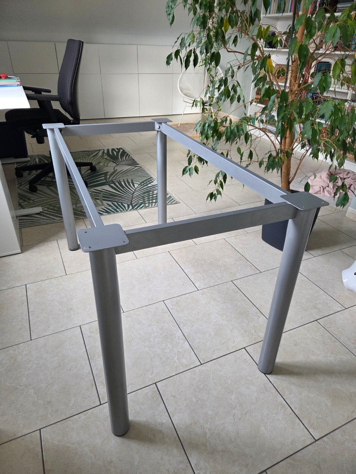 Pied de table, Maison & Meubles, Pièces pour table, Enlèvement, Métal, Pied de table