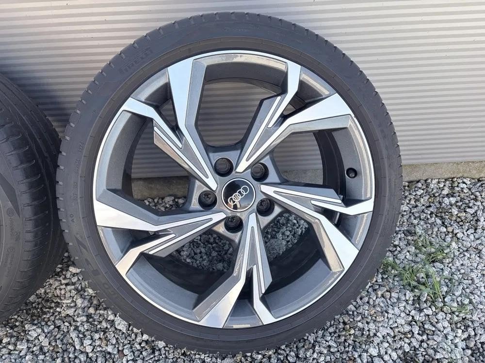 Jantes audi sline 18 pouces original audi a3, Pneus et Jantes, Véhicule de tourisme, Pneus été, 18 pouces