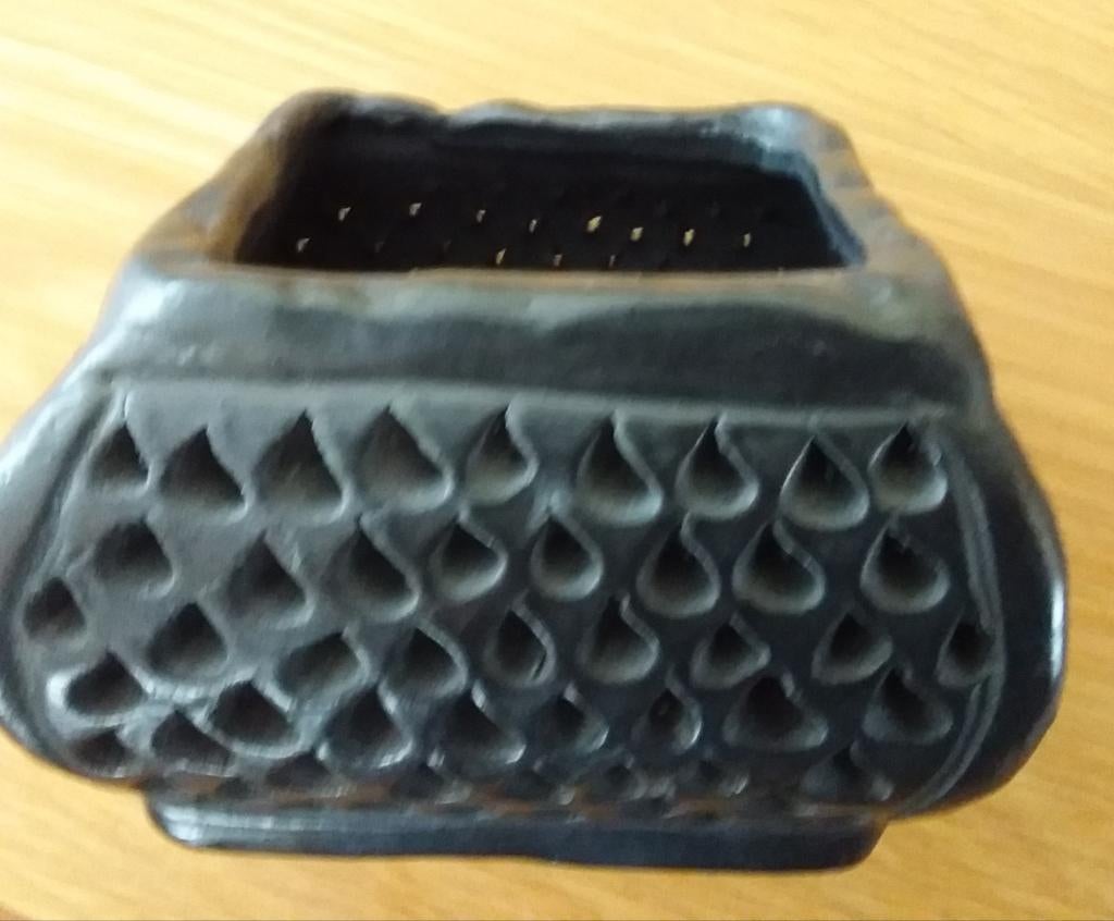 Kleine handgemaakte cachepot van aardewerk (pot), Tuin en Terras, Ophalen, Binnen