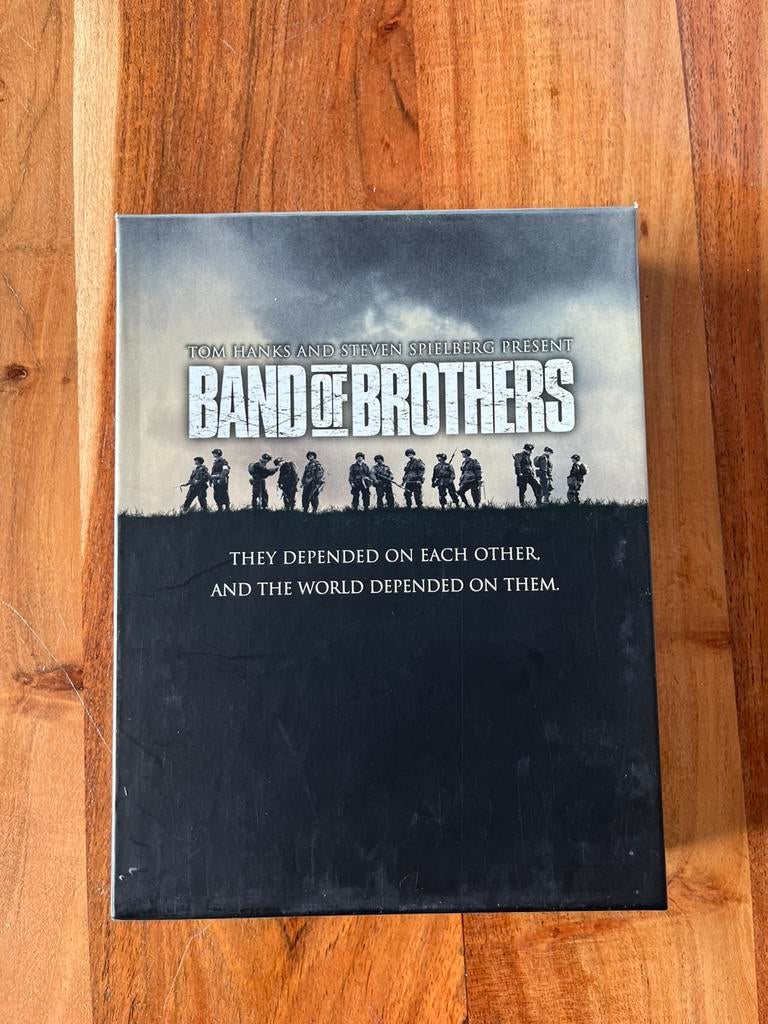 Band of brothers, Ophalen, Zo goed als nieuw