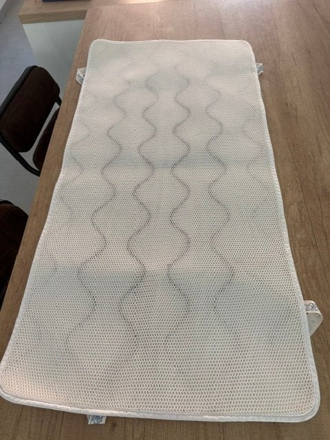 Aerosleep topper en bijpassend hoeslakentje, Gebruikt, Jongetje of Meisje, Wit, Overige typen