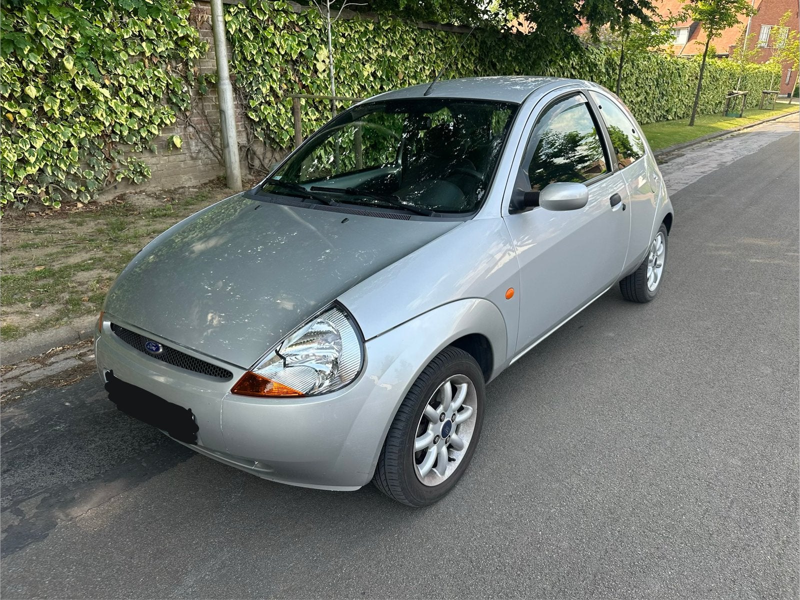 Ford ka benzine 83 000kms kan in alle lez zones, Auto's, Ford, 1299 cc, Ka, Handgeschakeld, Particulier