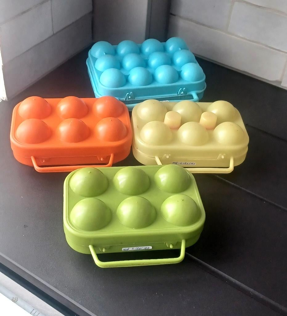 Vintage gekleurde eierhouder, Overige materialen, Gebruikt, Overige typen, Ophalen of Verzenden