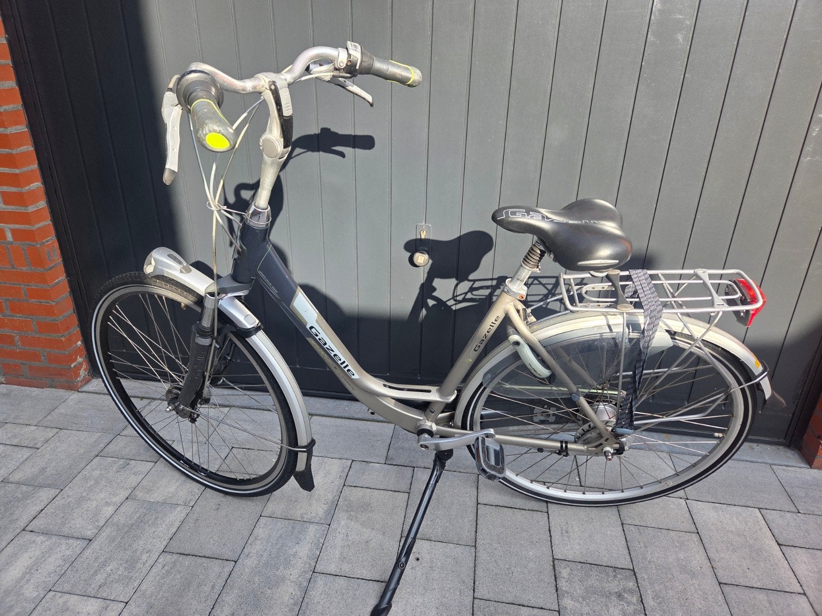 Gazelle damesfiets, Ophalen, Gazelle