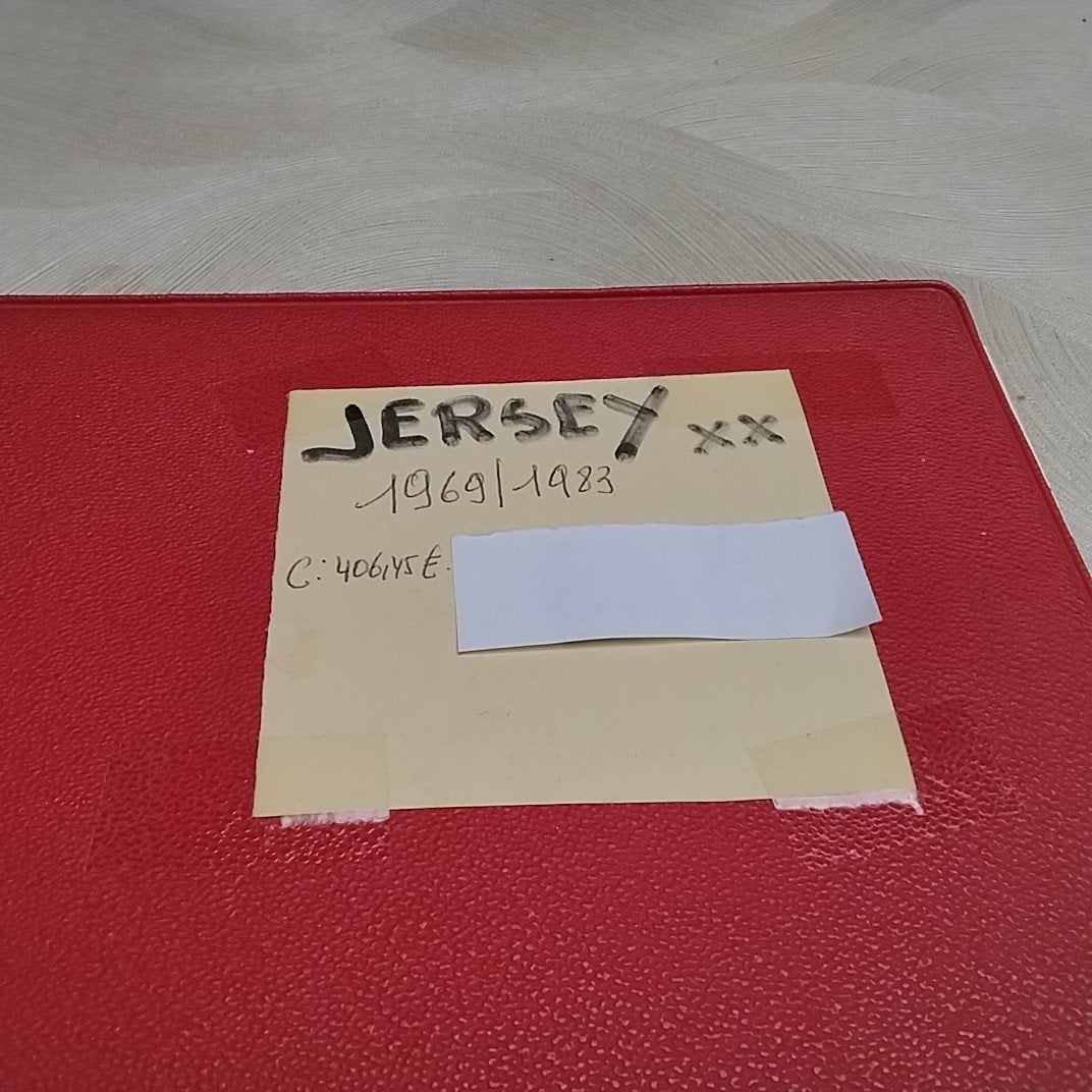 JERSEY  XX 1969/1983 cote 406,45 € Lindner album, Enlèvement ou Envoi